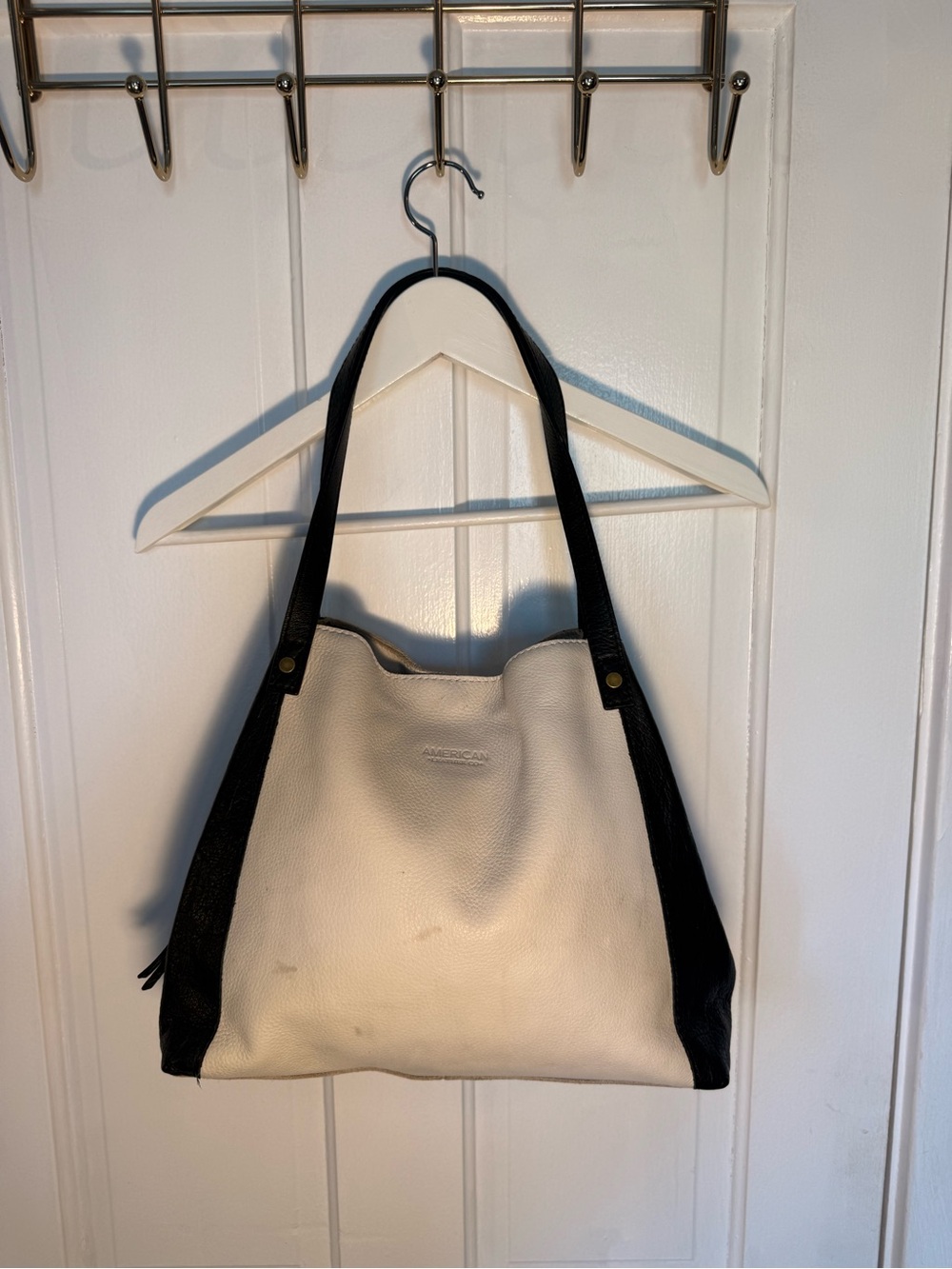 American Eagle Outfitters Black and White Shoulder Tote